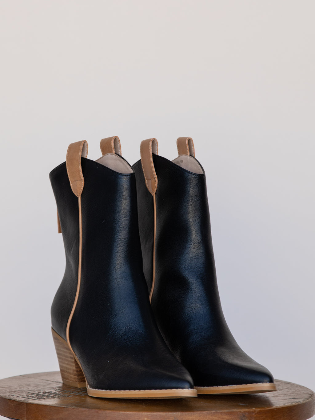 THE BROOKLYN WESTERN BOOTIES/ Black